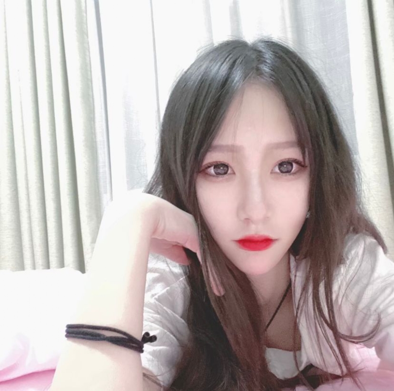 夢怡的第一张照片--新界闪婚服务中心