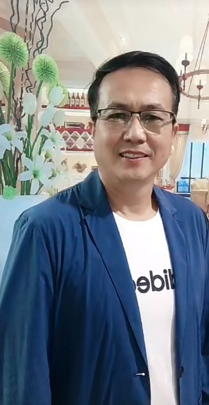 沈先生的第一张照片--新界闪婚服务中心
