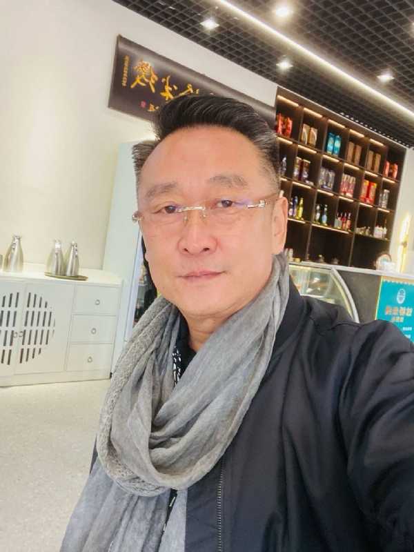 陳生的第一张照片--新界闪婚服务中心