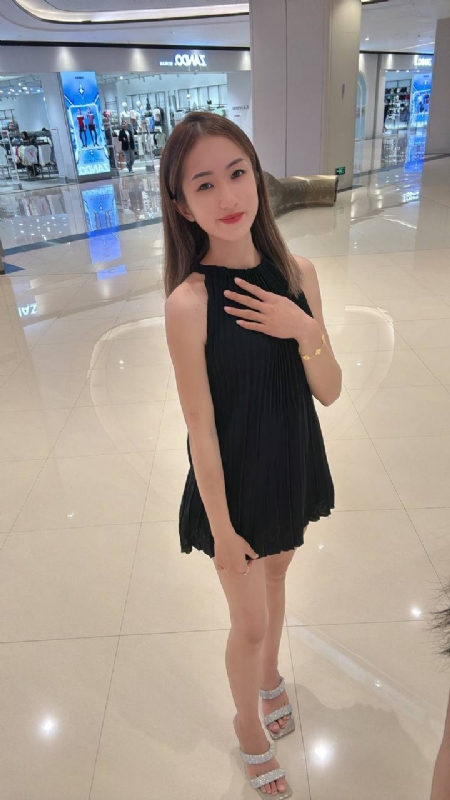 陈丽梅的第一张照片--新界闪婚服务中心