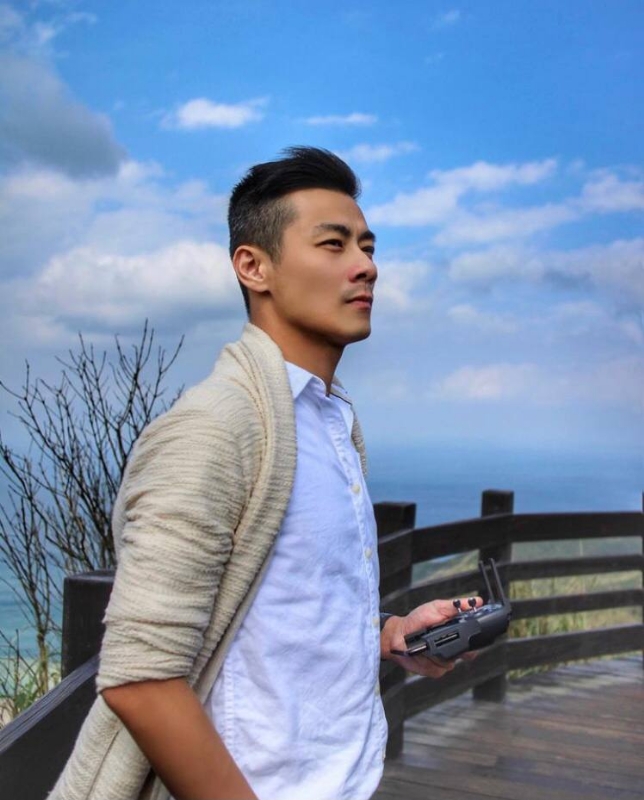 蓝天的第一张照片--新界闪婚服务中心